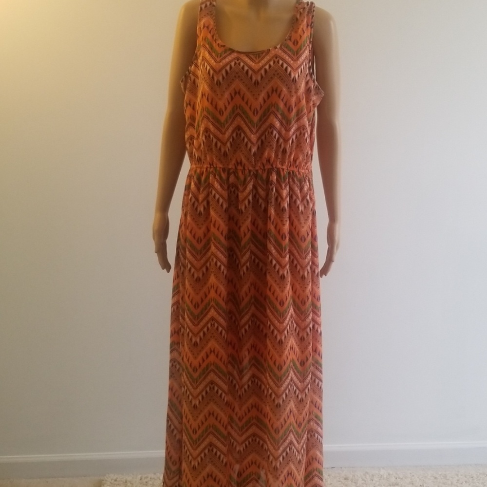 Speed Control Maxi Dress - Picture 4 of 7